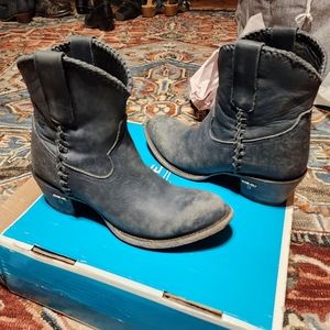 Plain Jane Boots by Lane